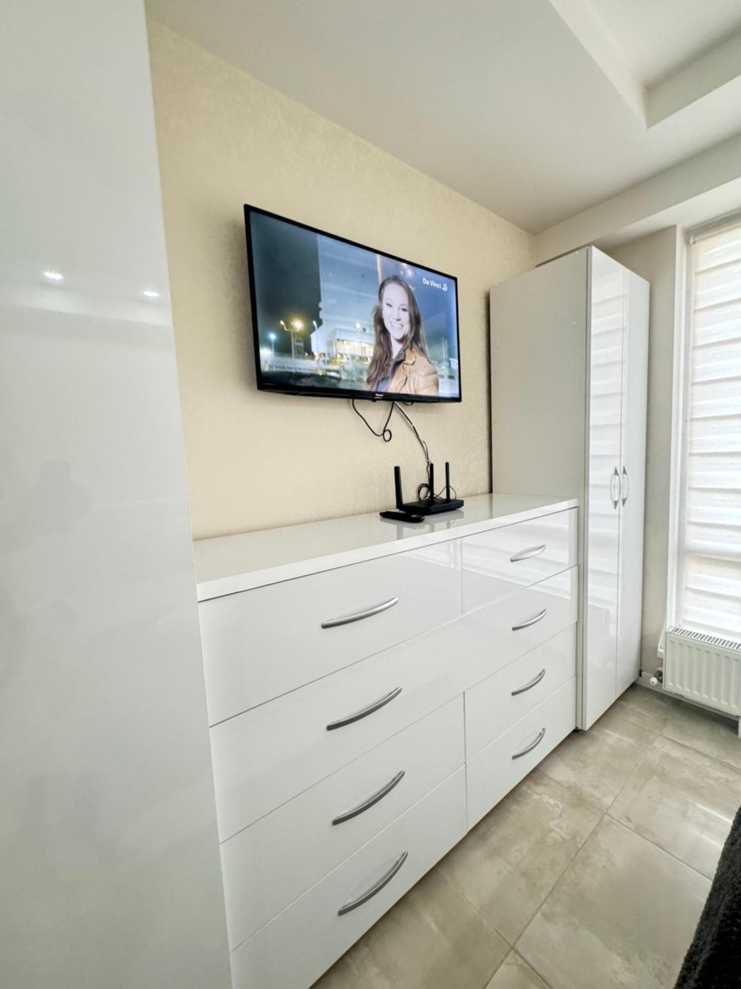 New Lux Apartment In Chişinău Extérieur photo
